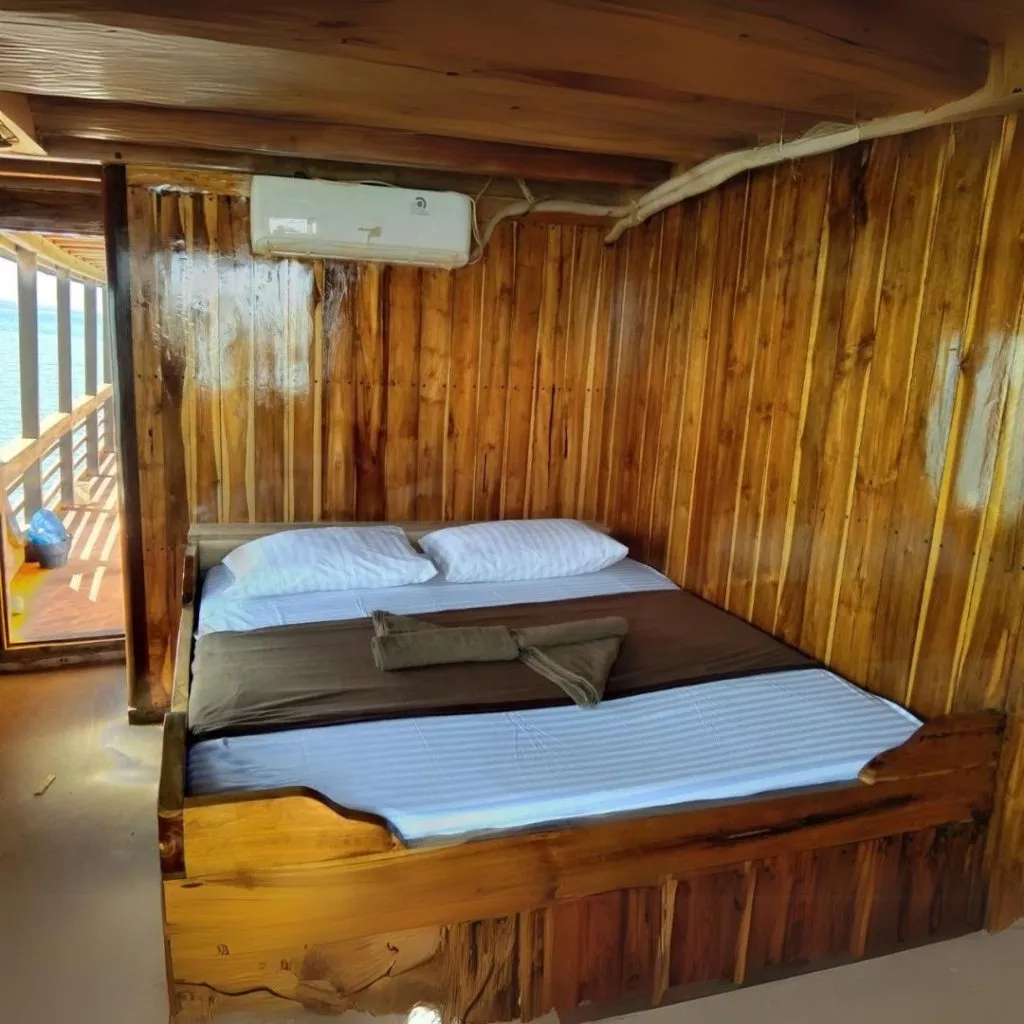 Balcony Cabin