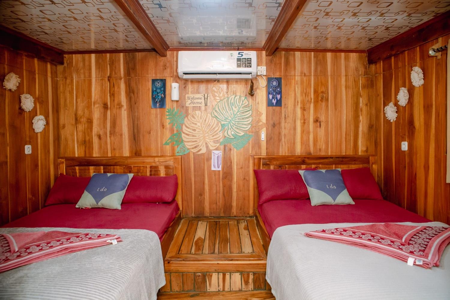 Sharing cabin