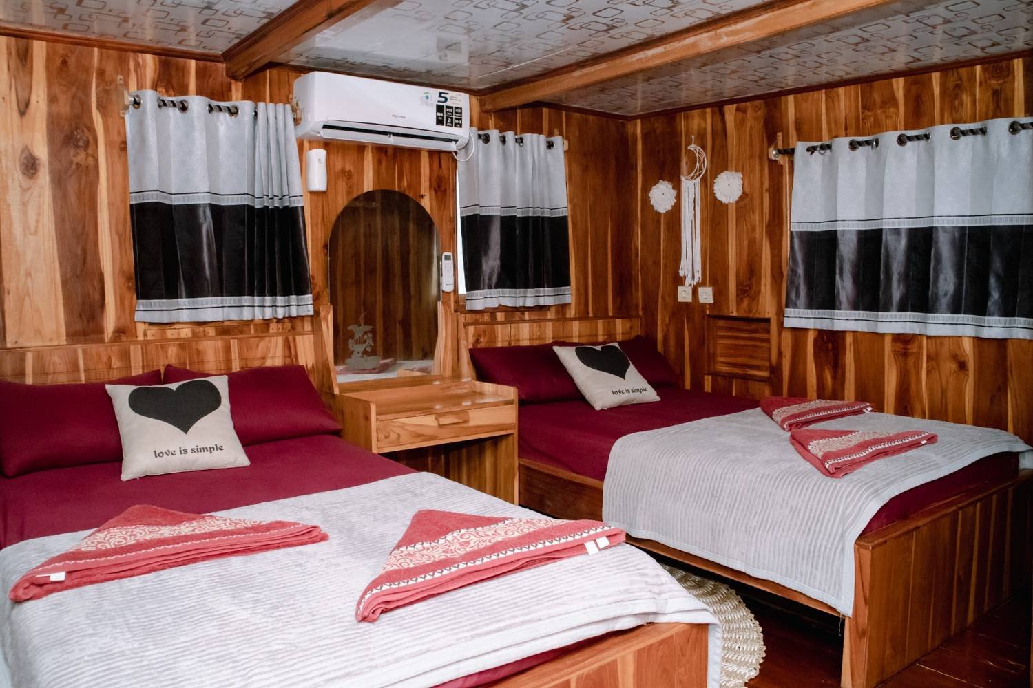 Sharing cabin