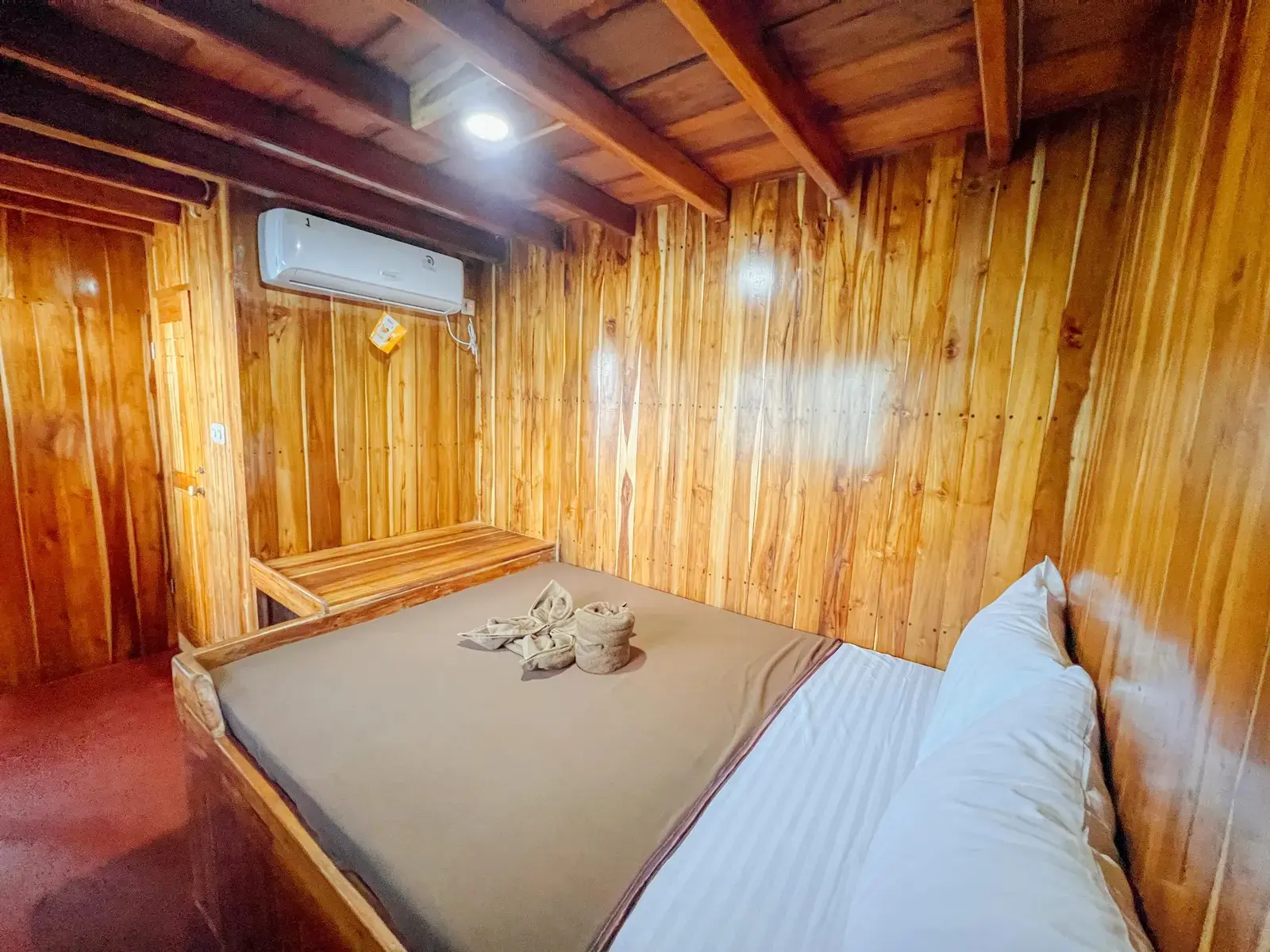 Private Cabin