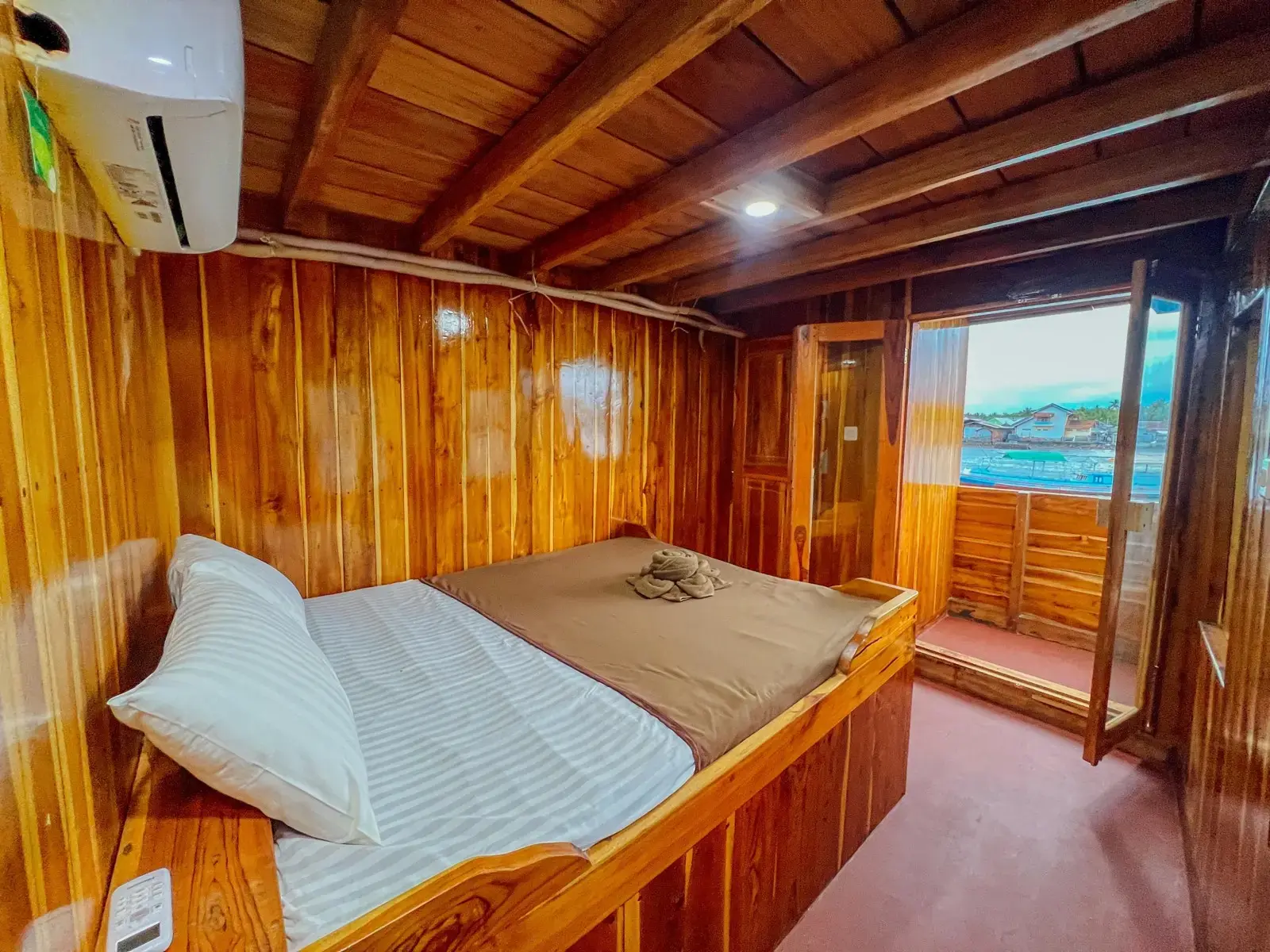 Balcony Cabin